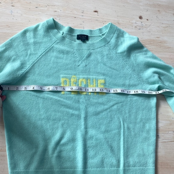 Jcrew cashmere sweater size medium - Picture 4 of 4